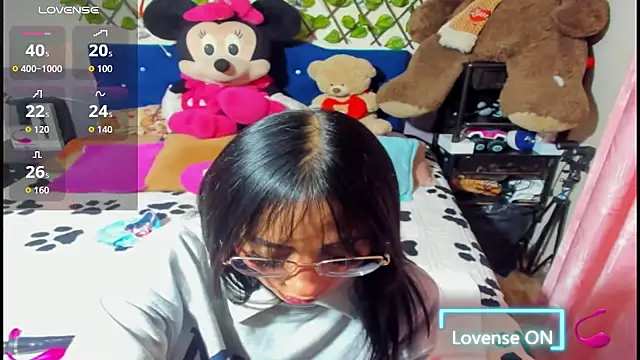 Snapshot of Dulce_marii chatting on 06-30-26, 11:28 Dulce marii online show from 06-30-26, 11:28