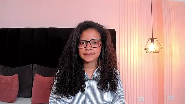 estefa rose online show from 07-06-26, 04:20