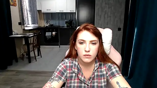 Snapshot of Reginasmilee chatting on 10-04-25, 01:20 Reginasmilee online show from 10-04-25, 01:20