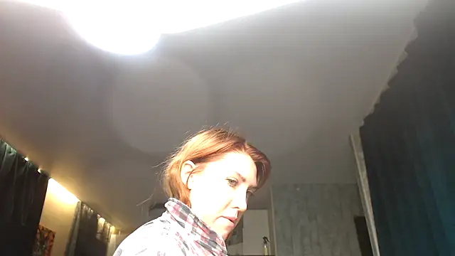 Snapshot of Reginasmilee chatting on 10-05-25, 01:26 Reginasmilee online show from 10-05-25, 01:26