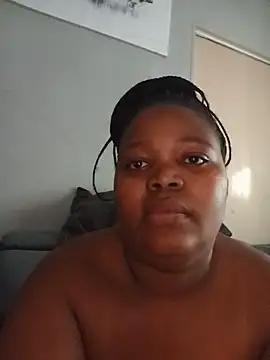 Snapshot of HotBabexx chatting on 07-08-26, 06:29 HotBabexx online show from 07-08-26, 06:29