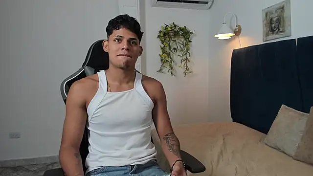 valerio cum18 online show from 06-24-26, 01:43