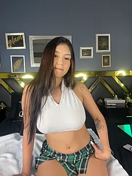 ChanelN5XXX online show from 06-24-26, 10:31