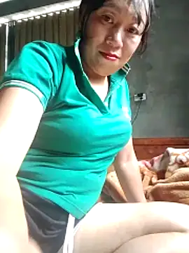 Moon squirtt online show from 06-29-26, 10:15