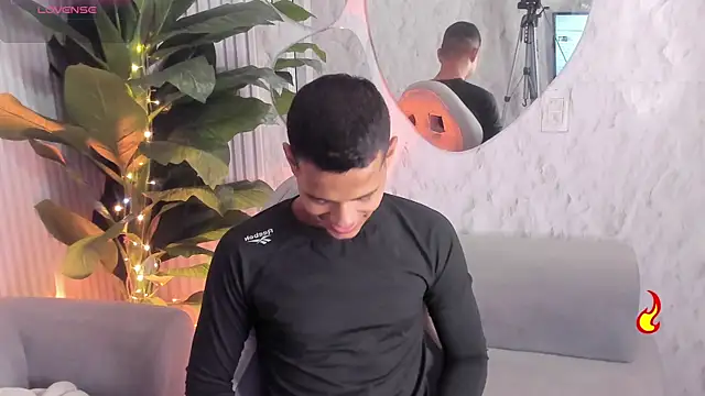 Noah sexhotty online show from 07-26-26, 02:53