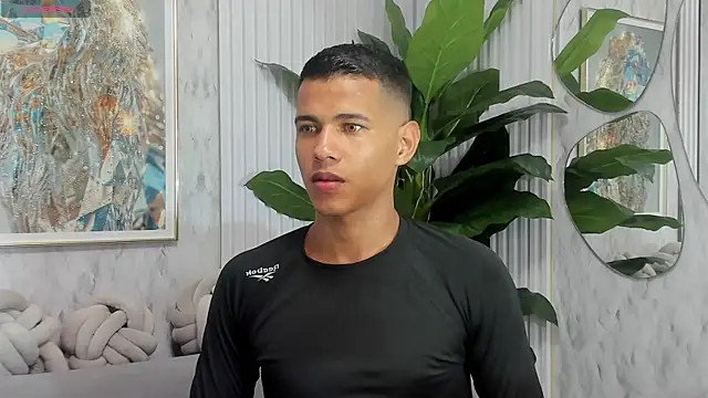 Noah sexhotty online show from 08-01-26, 03:17