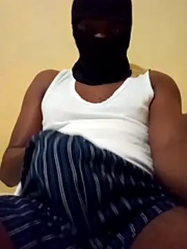 Snapshot of MrCum305 chatting on 08-03-26, 10:24 MrCum305 online show from 08-03-26, 10:24