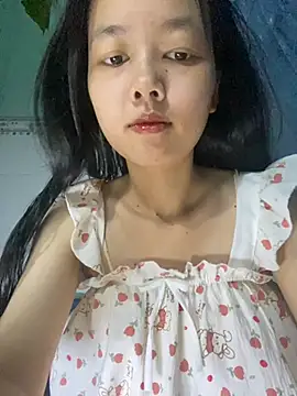 Snapshot of Biana99 chatting on 07-19-26, 10:52 Biana99 online show from 07-19-26, 10:52