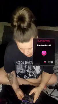London-MollyXX online show from 07-26-26, 05:48