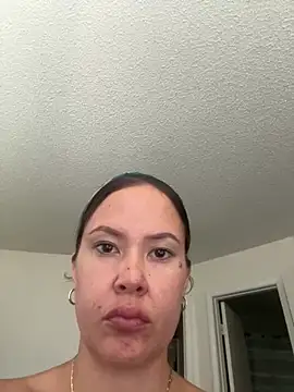 LaylaReign  online show from 06-29-26, 08:42