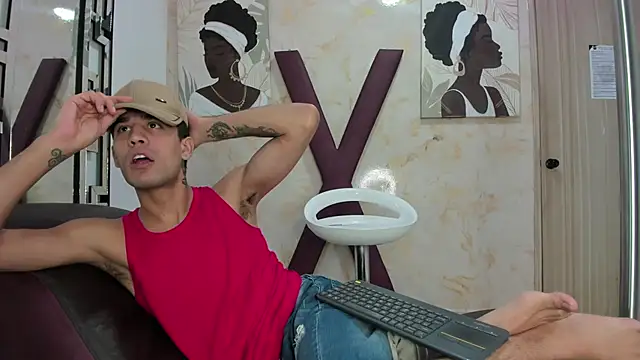 SUCKING LOVER1 online show from 06-29-26, 10:15
