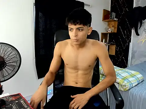 slim dirtyxx1 online show from 07-09-26, 08:24