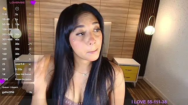 charlotte 2015 online show from 07-01-26, 11:23
