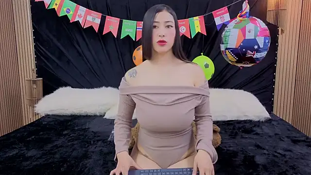 Megan-Burning- online show from 07-06-26, 03:03
