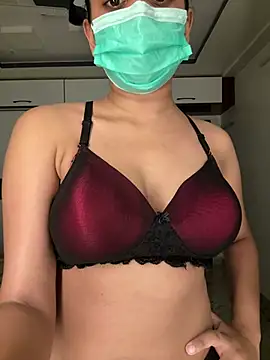 nudemee online show from 07-04-26, 09:48
