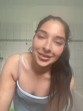 Laura nx online show from 07-03-26, 11:49
