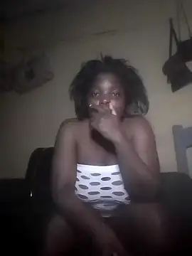 Snapshot of Latifa254 chatting on 07-11-26, 10:33 Latifa254 online show from 07-11-26, 10:33