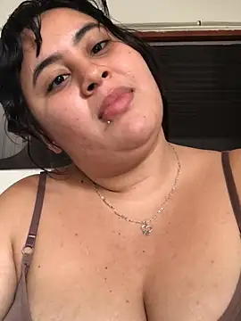 Snapshot of Valery_scarle chatting on 07-10-26, 08:11 Valery scarle online show from 07-10-26, 08:11