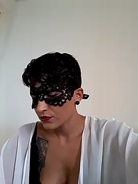 Snapshot of MaryPSYH chatting on 07-18-26, 01:15 MaryPSYH online show from 07-18-26, 01:15