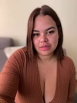 AliceStarshine online show from 02-26-25, 03:08