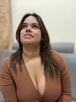 AliceStarshine online show from 03-23-25, 06:58