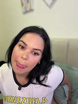 AliceStarshine online show from 03-31-26, 02:35