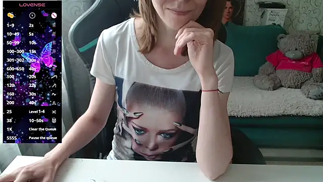Snapshot of __Alisa__ chatting on 07-08-26, 11:58 Alisa online show from 07-08-26, 11:58