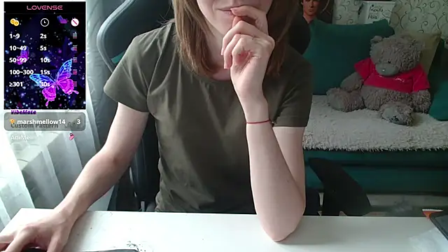Snapshot of __Alisa__ chatting on 07-16-26, 03:51 Alisa online show from 07-16-26, 03:51