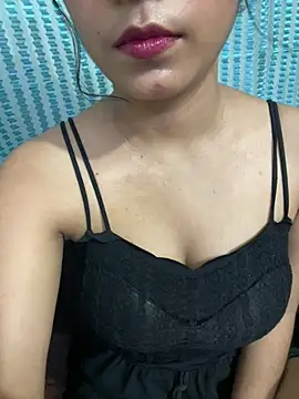 Snapshot of Hye__manvi chatting on 07-07-26, 06:47 Hye manvi online show from 07-07-26, 06:47
