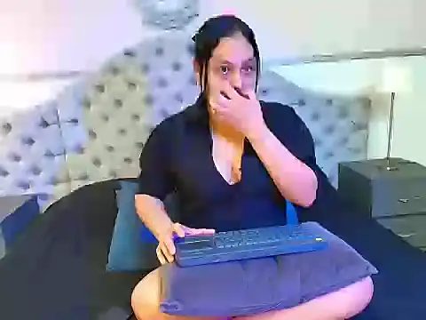 MariaBelenX online show from 07-15-26, 12:10