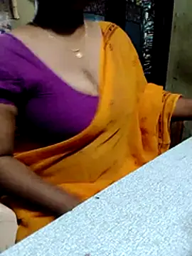 Anu curvy online show from 07-17-26, 05:18
