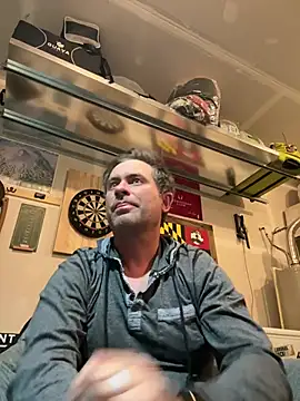 Snapshot of Dalydude chatting on 07-12-26, 08:27 Dalydude online show from 07-12-26, 08:27