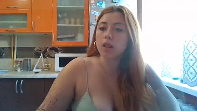 Snapshot of HottieLinaa chatting on 07-21-26, 07:22 HottieLinaa online show from 07-21-26, 07:22