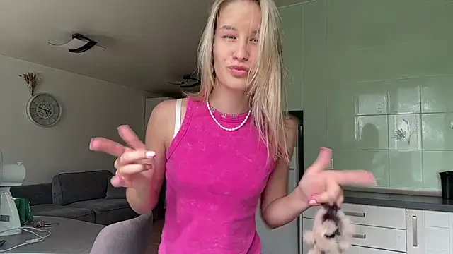 CryBaabyy online show from 07-10-26, 09:56