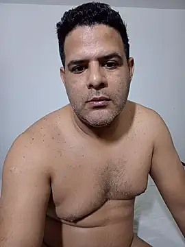 Snapshot of Alexmatheo84 chatting on 07-16-26, 03:01 Alexmatheo84 online show from 07-16-26, 03:01