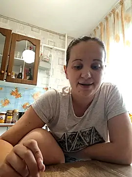 JeanneLoryzia online show from 07-14-26, 02:12
