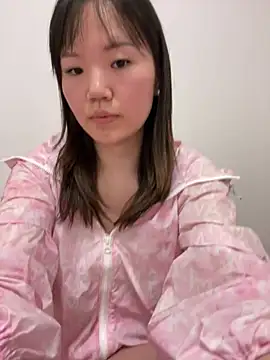 Snapshot of qiqi286 chatting on 07-12-26, 01:13 qiqi286 online show from 07-12-26, 01:13