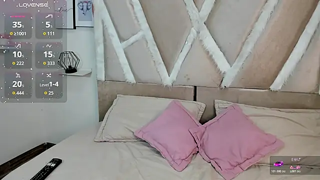 holly rosee online show from 07-14-26, 05:01