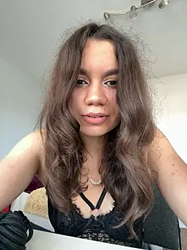 AlexisWinters online show from 07-17-26, 10:36