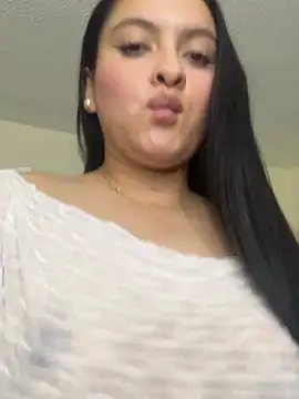 Nicoleqm online show from 07-16-26, 01:44