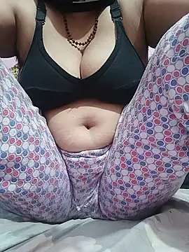 Snapshot of Alka_pandey chatting on 07-21-26, 05:43 Alka pandey online show from 07-21-26, 05:43