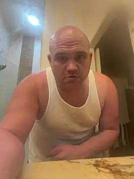 Snapshot of Curiousguy4444 chatting on 07-21-26, 10:28 Curiousguy4444 online show from 07-21-26, 10:28