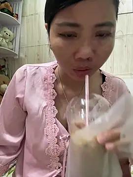 Camry020 online show from 07-18-26, 02:49