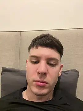 trystan 18 online show from 07-18-26, 02:49