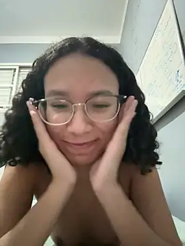 Snapshot of Cristiane2008 chatting on 07-21-26, 10:23 Cristiane2008 online show from 07-21-26, 10:23