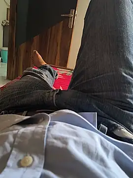 hardd dickkkk69 online show from 07-22-26, 11:13
