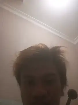 Snapshot of ernes55 chatting on 07-20-26, 02:41 ernes55 online show from 07-20-26, 02:41