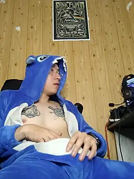 TonyGumm online show from 07-21-26, 07:16