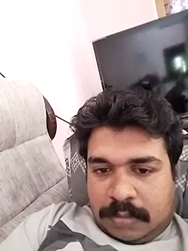 Snapshot of Anuu02 chatting on 07-22-26, 04:48 Anuu02 online show from 07-22-26, 04:48