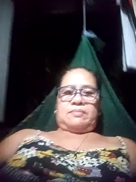Snapshot of che_merly20 chatting on 07-31-26, 07:35 che merly20 online show from 07-31-26, 07:35
